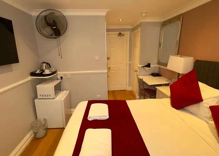 Classic Hyde Park Hotel Londra